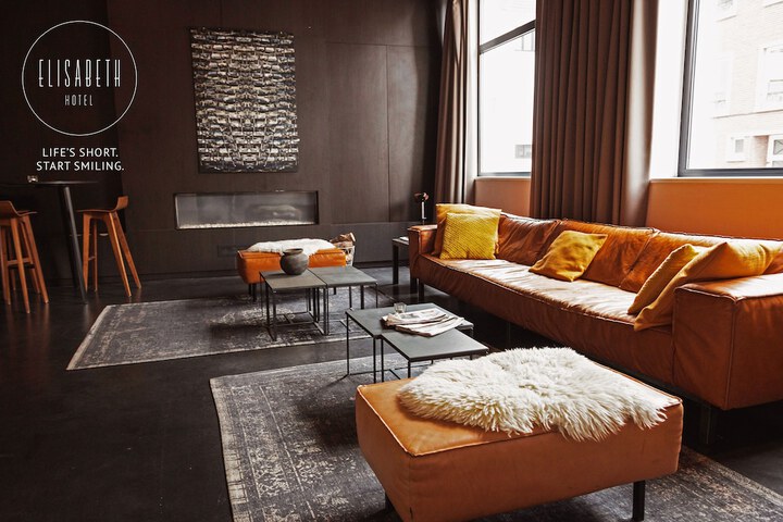 Hotel Interior 7 of 113