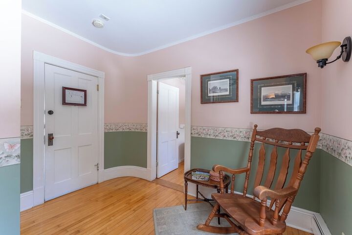 Room 56 of 268