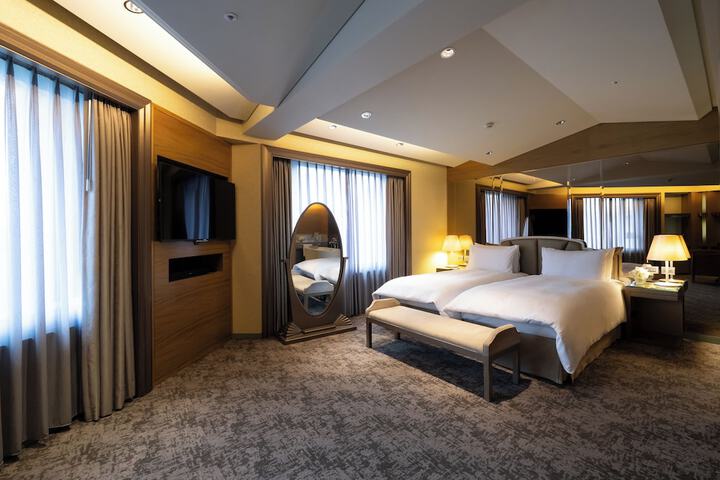 Room 30 of 98