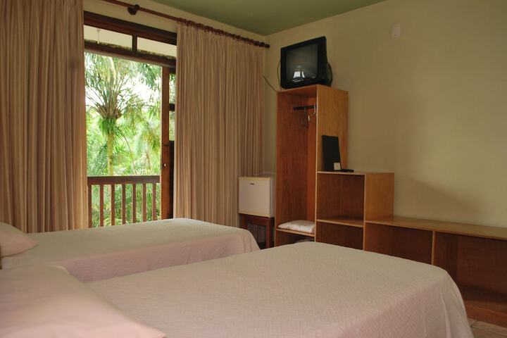 Room 4 of 49