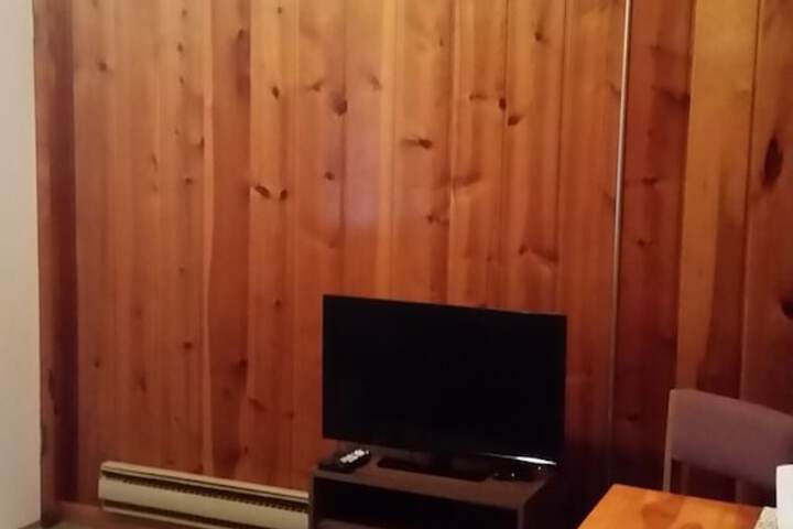 Room 30 of 36