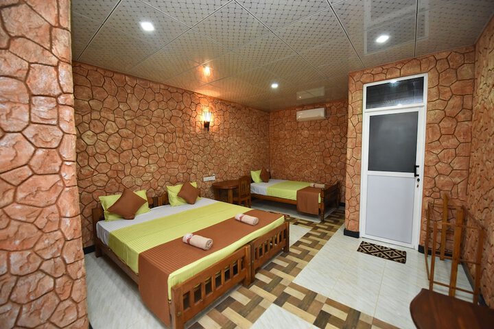 Room 3 of 24