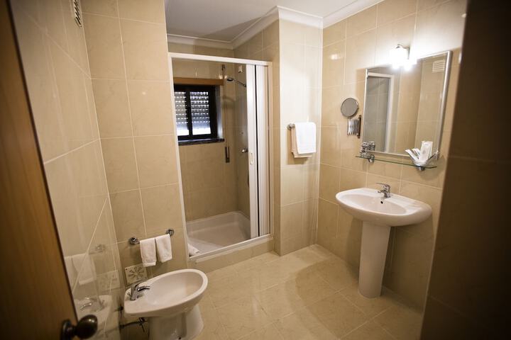 Clean Restrooms