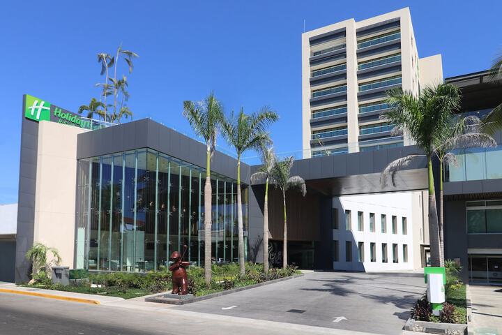 Image of Holiday Inn & Suites Puerto Vallarta Marina & Golf by IHG