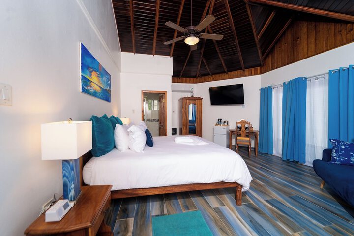 Room 14 of 70