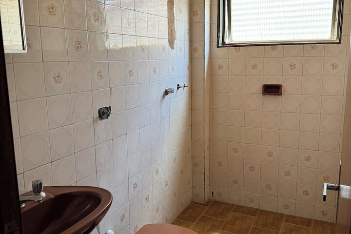 Room 63 of 88