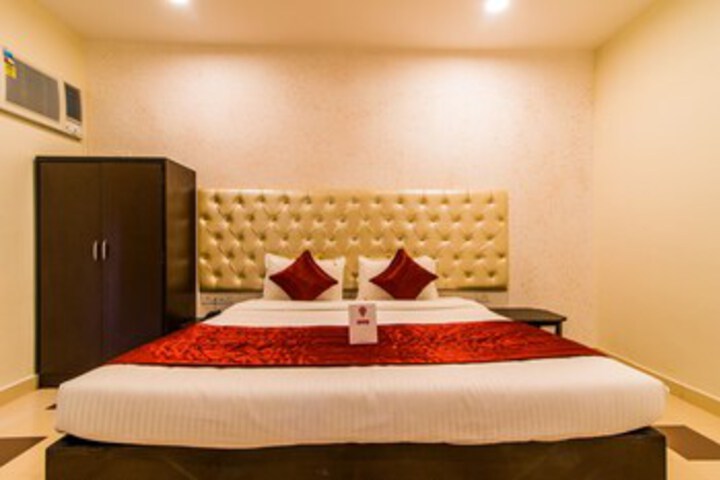 Room 14 of 20