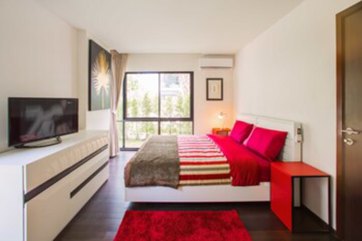 Room 34 of 38