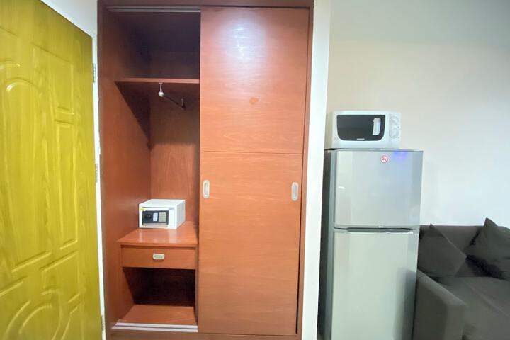 Room 28 of 50