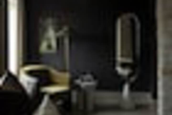 Room 35 of 312