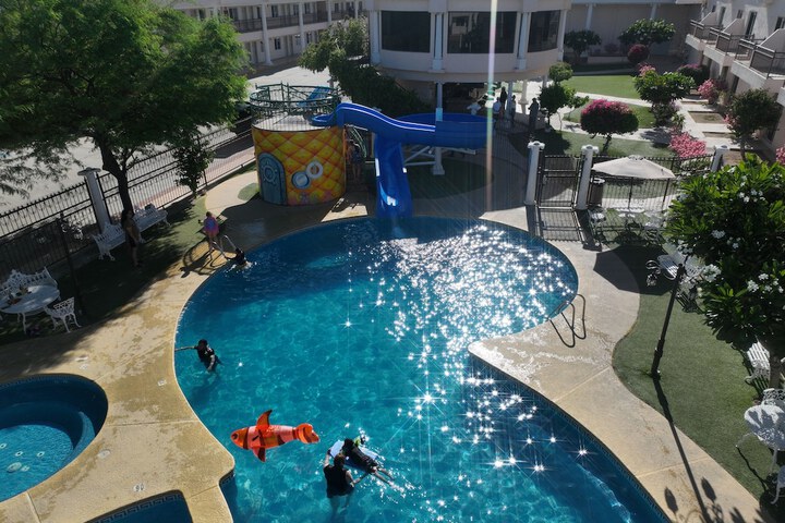 Pool 38 of 57
