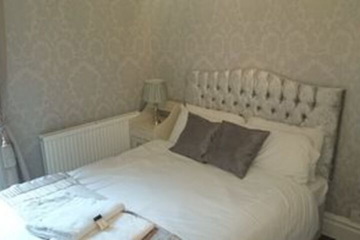 Room 20 of 28