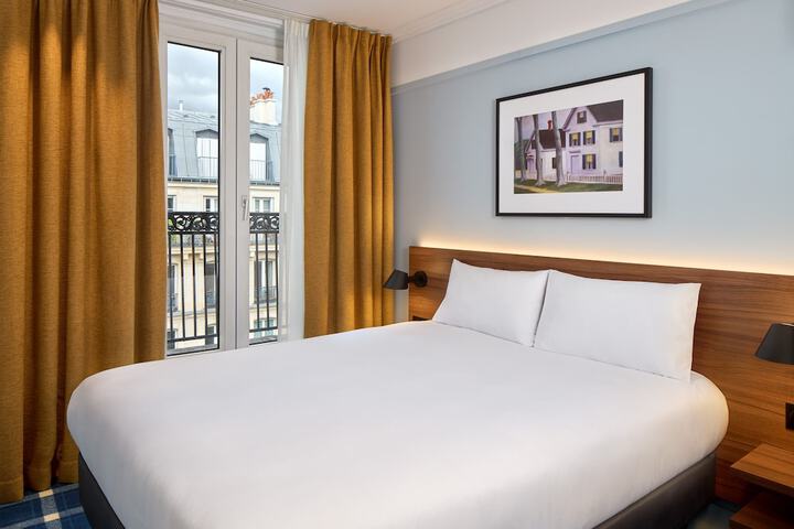 Room 3 of 36