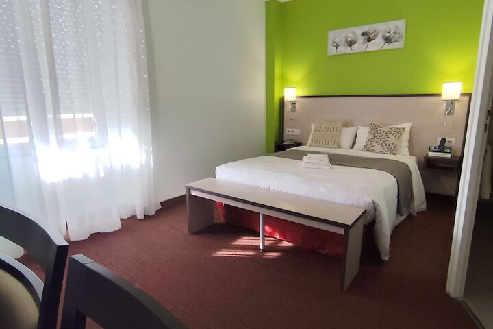 Room 17 of 43