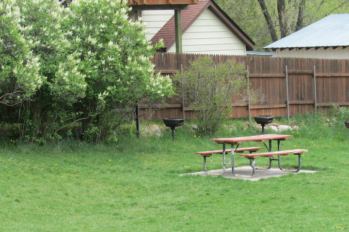 Property Grounds 14 of 21