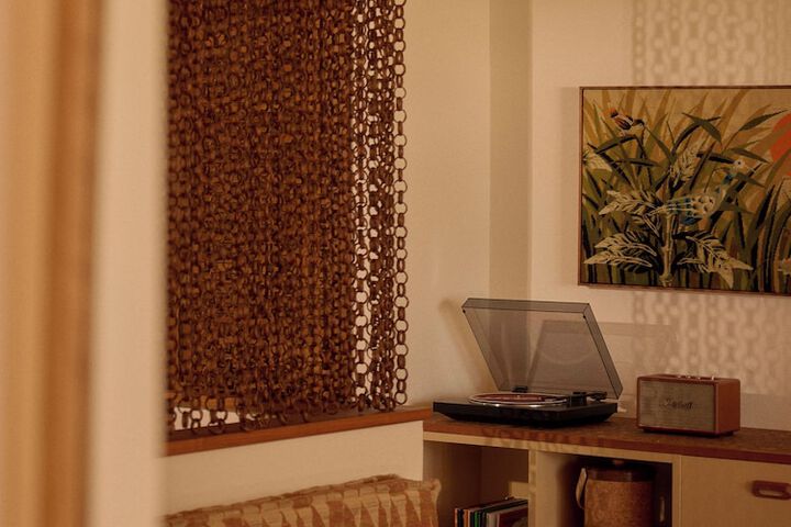 Room 4 of 47