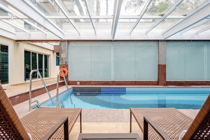 Pool 142 of 240