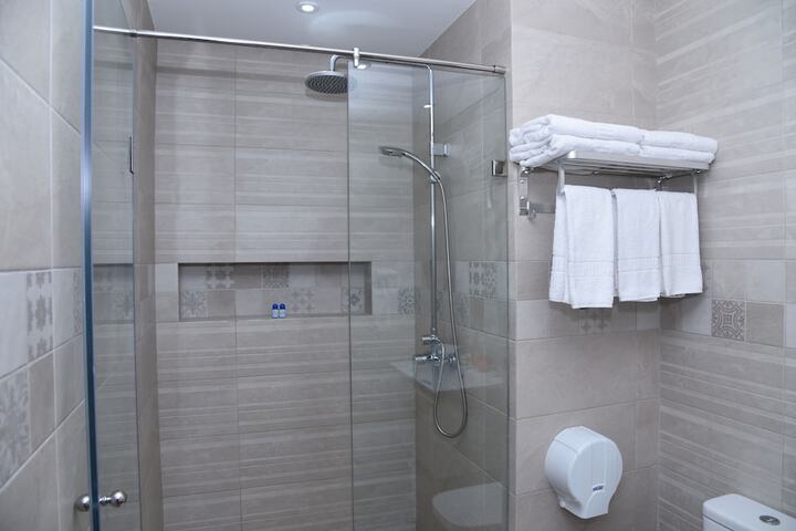 Clean Restrooms
