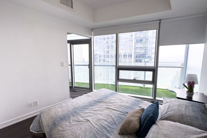 Room 2 of 23