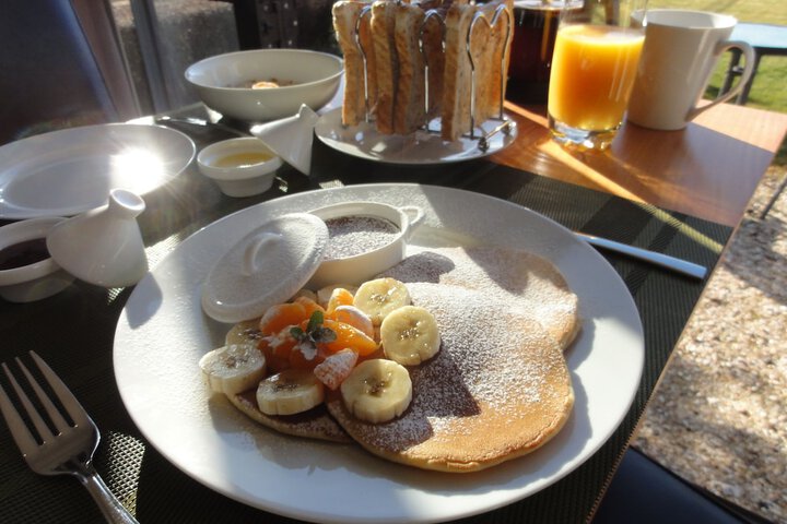Breakfast/Coffee Service 17 of 36
