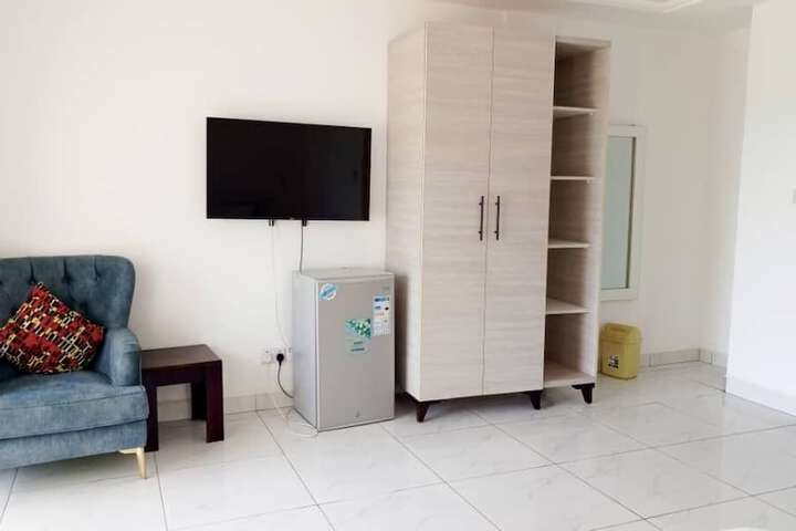 Room 7 of 30