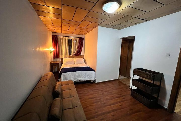 Room 28 of 42