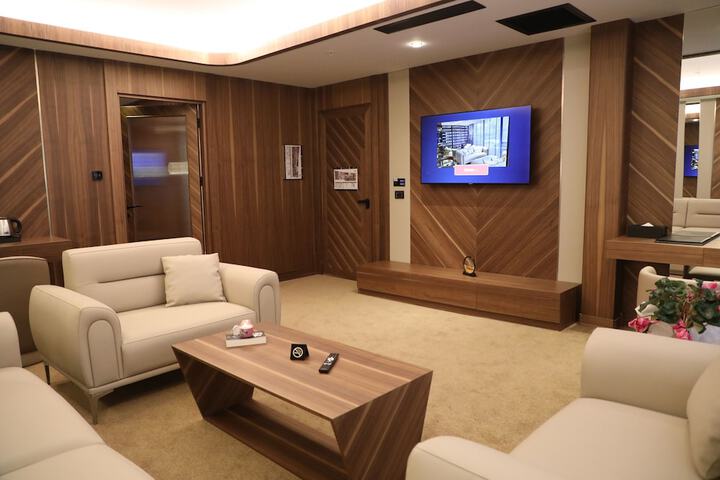 Room 22 of 43
