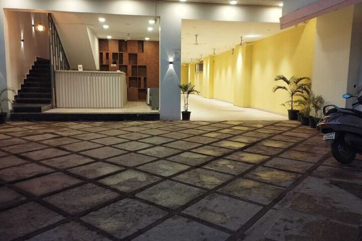 Hotel 10 of 10
