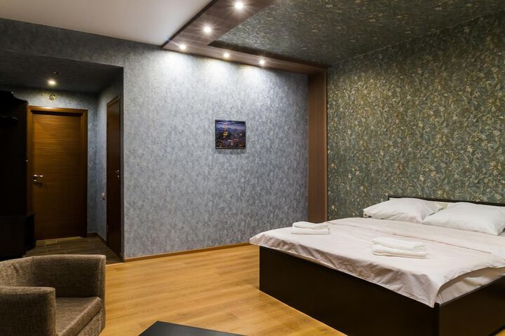 Room 30 of 37