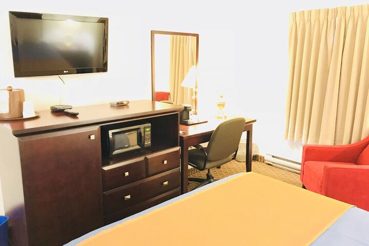 Room 36 of 65