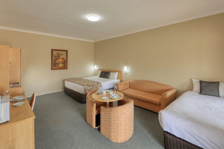 Room 14 of 43