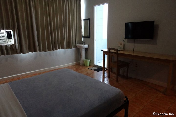 Room 7 of 23