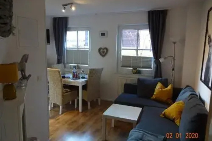 Room 4 of 15