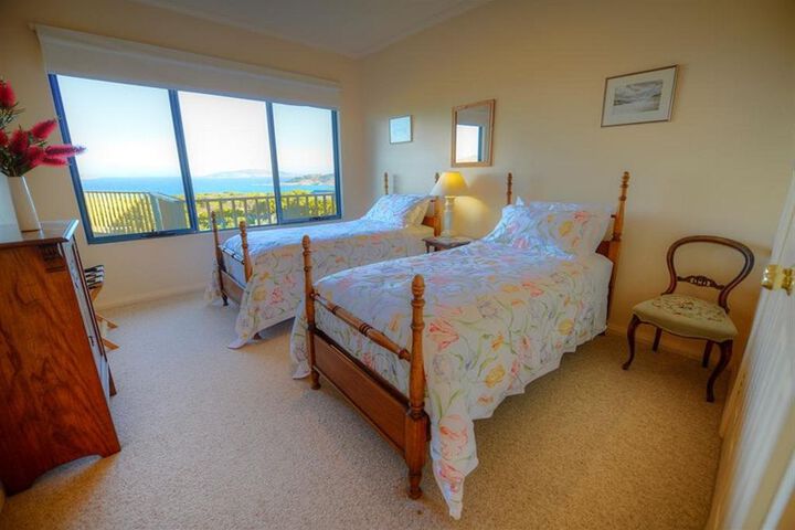 Room 3 of 12