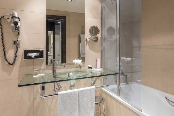 Clean Restrooms