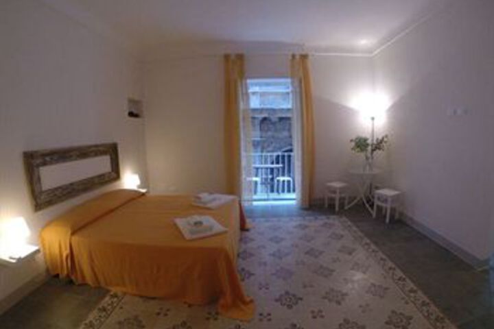 Room 36 of 71