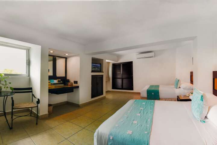 Room 7 of 119