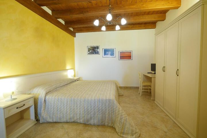 Room 17 of 55
