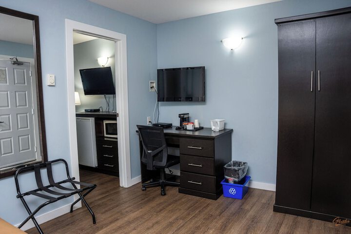 Room amenity