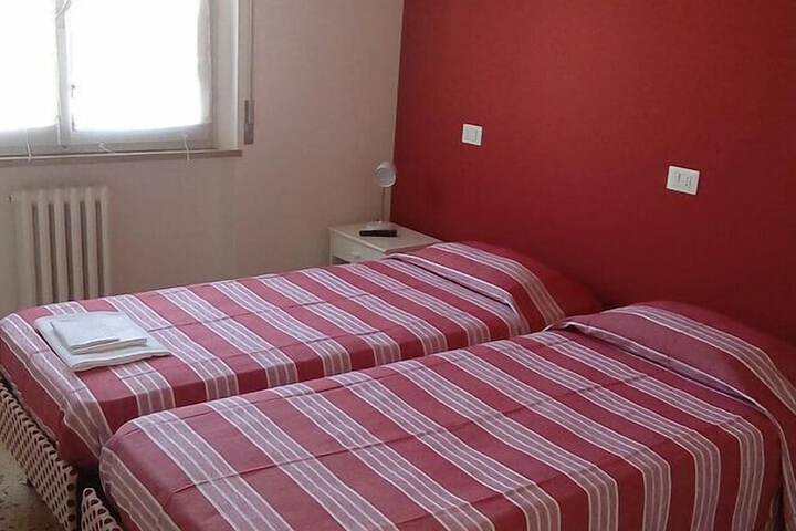 Room 7 of 67