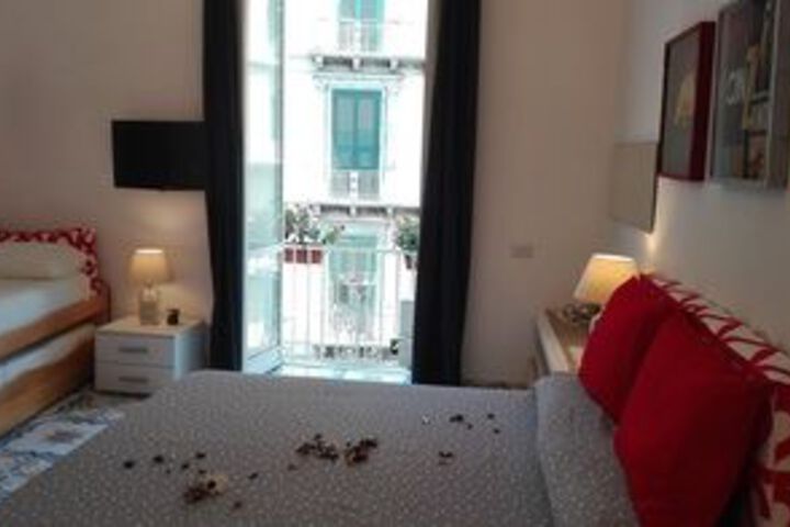 Room 21 of 47
