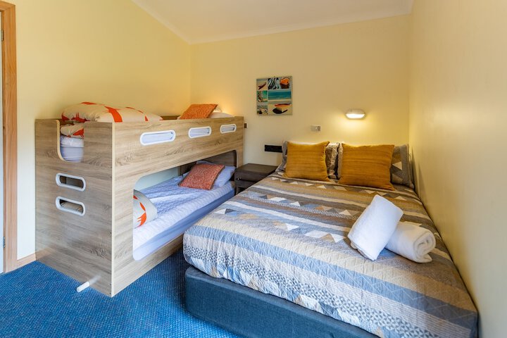 Room 5 of 81