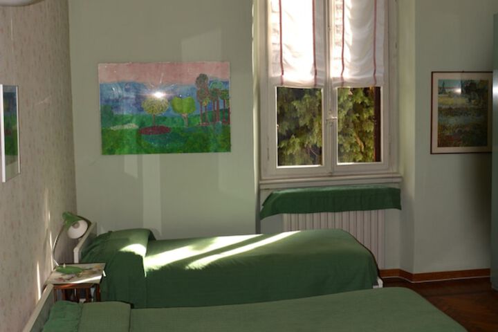 Room 3 of 13