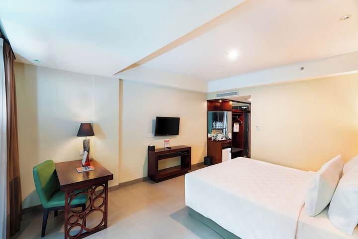 Room 10 of 41