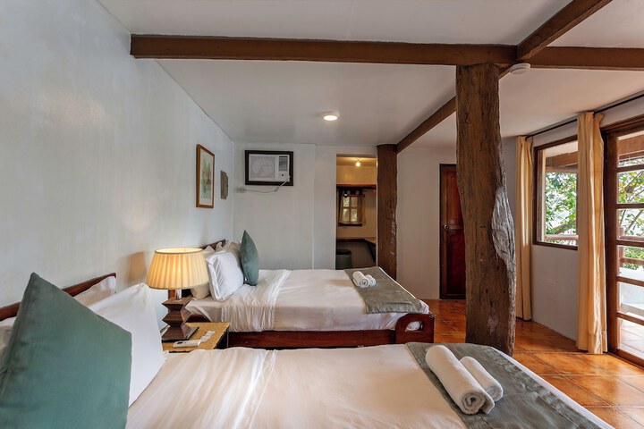 Room 43 of 131