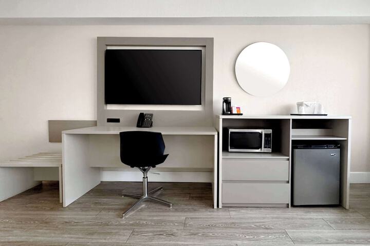 Room 41 of 135