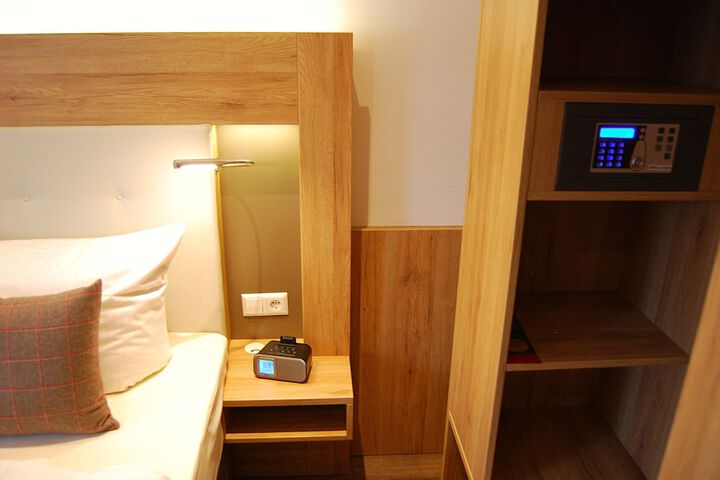 Room 3 of 50