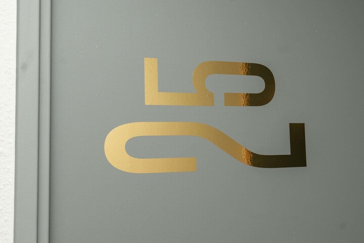 Room 42 of 112