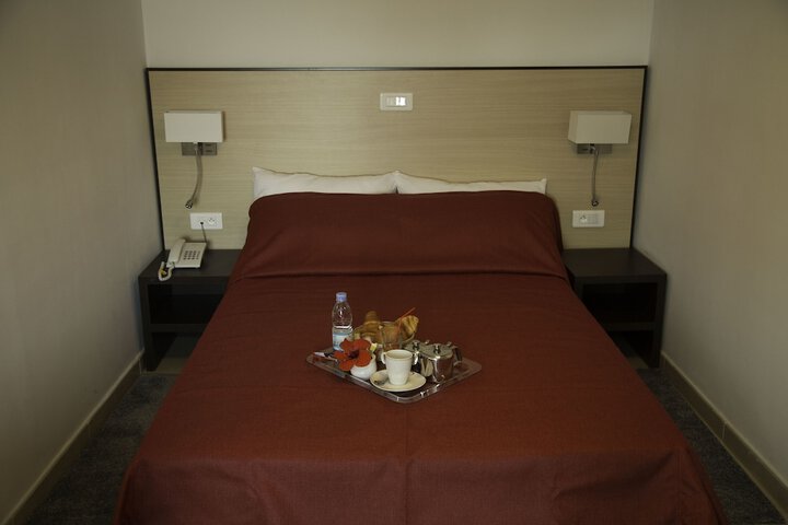 Room 4 of 21