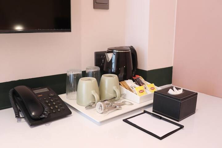 Breakfast/Coffee Service 108 of 155